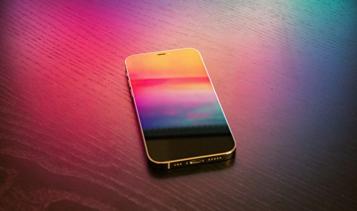 Pourquoi choisir un iPhone 13 reconditionné présente des atouts majeurs ?